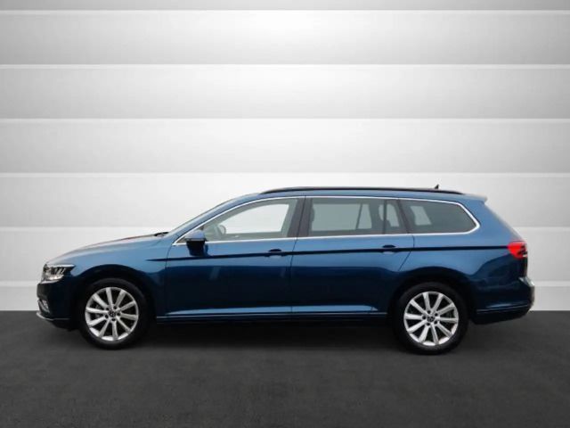 Volkswagen Passat 1.5 TSI Business DSG Variant