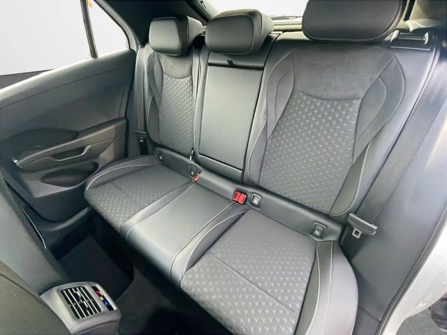 Volkswagen T-Roc 1.5 eTSI DSG R-Line