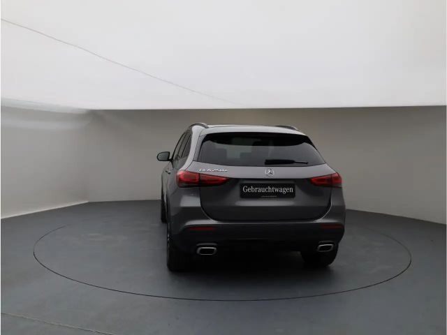 Mercedes-Benz GLA 250 GLA 250 e