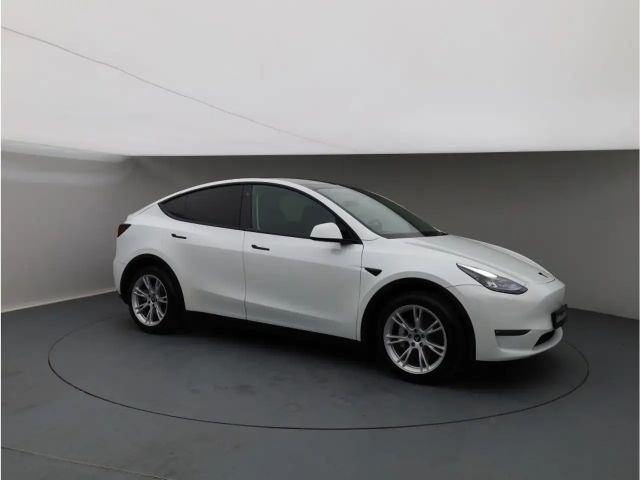 Tesla Model Y AWD Dual Motor