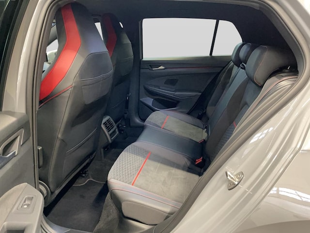 Volkswagen Golf 2.0 TSI DSG Golf VIII