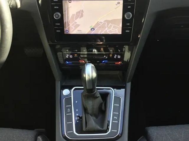 Volkswagen Passat Business Variant