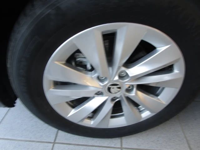 Skoda Octavia 1.5 TSI Business