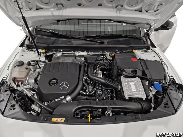 Mercedes-Benz A 180 AMG Line