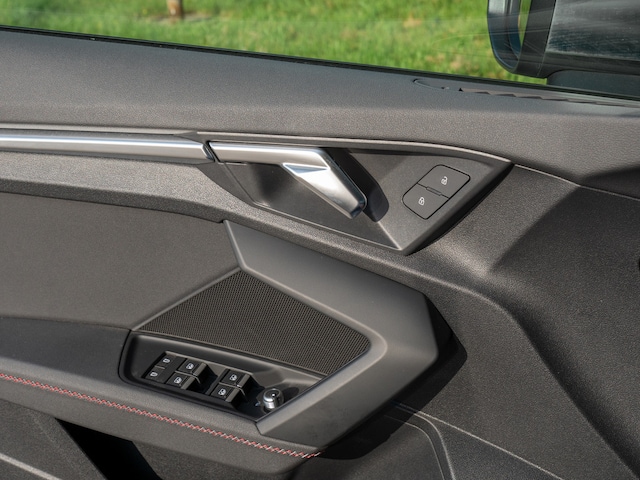 Audi S3 Quattro S-Tronic Sedan