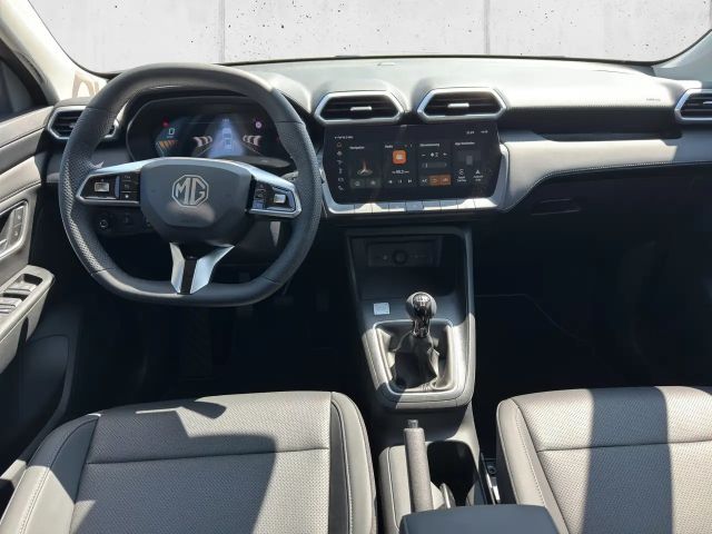 MG ZS Benzin+ Deluxe FWD 5tg.