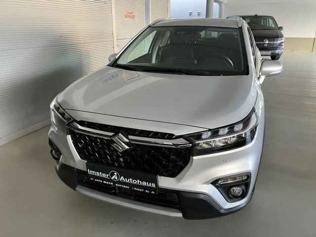 Suzuki S-Cross AllGrip Hybrid