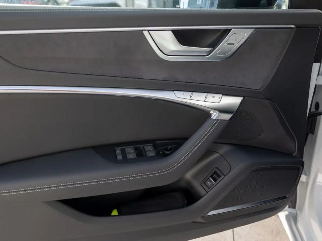 Audi S6 Avant Quattro