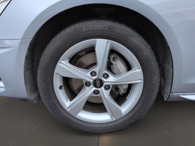 Audi A4 40 TFSI Avant Quattro S-Tronic