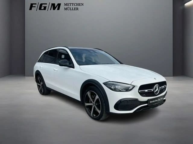 Mercedes-Benz C 200 4MATIC AVANTGARDE Estate