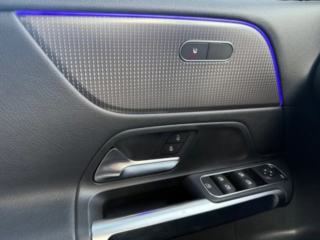 Mercedes-Benz GLB 180 Progressive