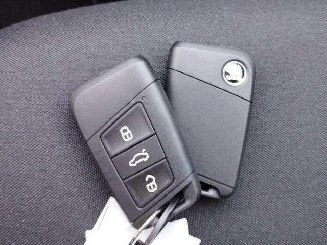 Skoda Karoq 1.5 TSI Tour