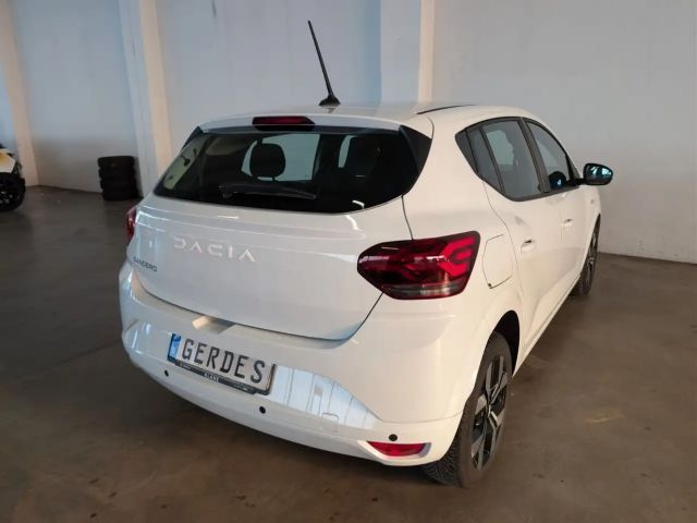 Dacia Sandero TCe 90