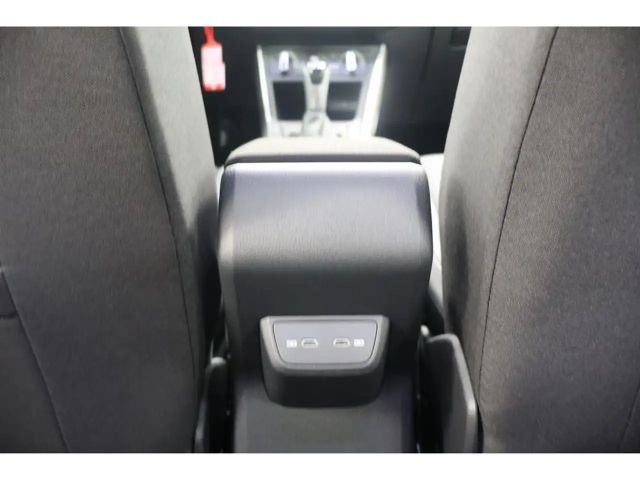 Volkswagen Taigo 1.0 TSI DSG Life