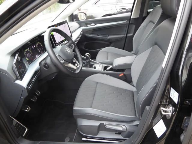 Volkswagen Golf 1.5 TSI Variant