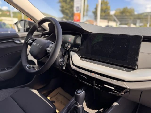 Skoda Octavia Kombi Essence Aktion 367 Mtl. W.Räder Gratis