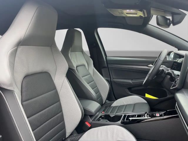 Volkswagen Golf GTE Style