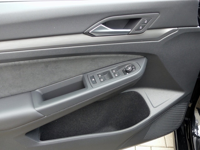 Volkswagen Golf 2.0 TDI DSG Variant