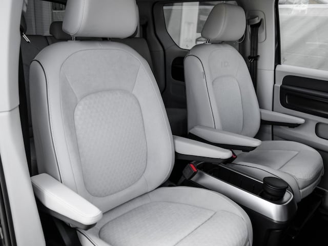 Volkswagen ID.Buzz IQ.Drive Pro