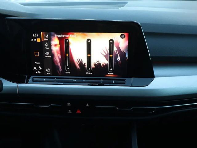 Volkswagen Golf DSG Life Variant