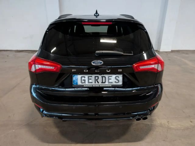 Ford Focus ST Line Wagon