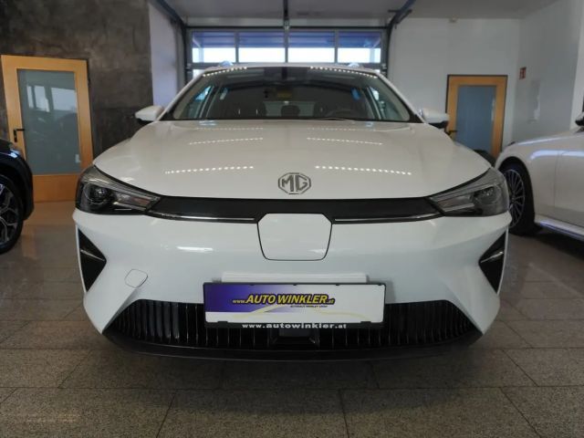 MG MG5 EV