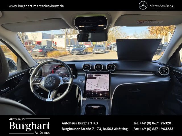 Mercedes-Benz C 200 4MATIC AVANTGARDE Sedan