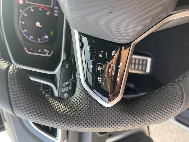 Volkswagen T-Roc T-ROC 1.5 E2 R-L  BT110 TSID7F