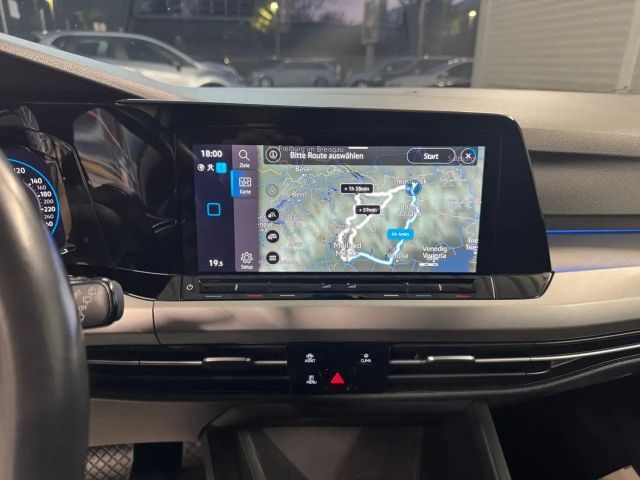 Volkswagen Golf DSG Life Variant