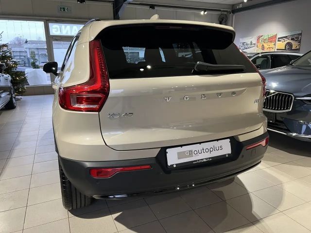 Volvo XC40 Dark Plus