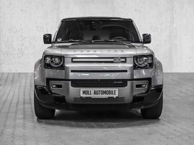 Land Rover Defender 110 Dynamic SE