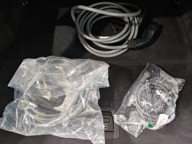 BMW 330 330e M-Sport xDrive