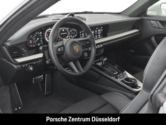 Porsche 992 4 Carrera Coupé GTS