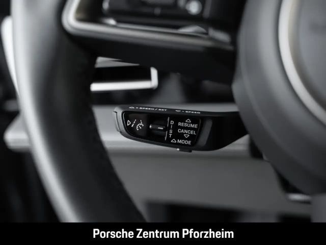 Porsche Taycan 4S Cross Turismo