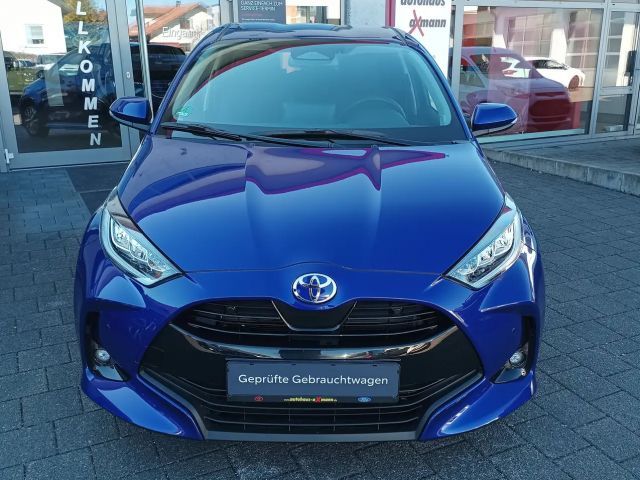 Toyota Yaris Hybride Team D