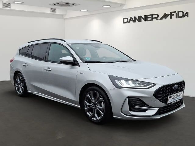 Ford Focus ST Line Wagon