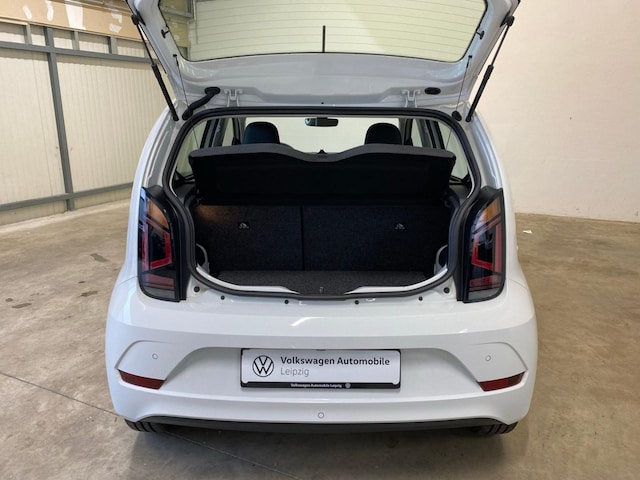 Volkswagen up! Move Move up!
