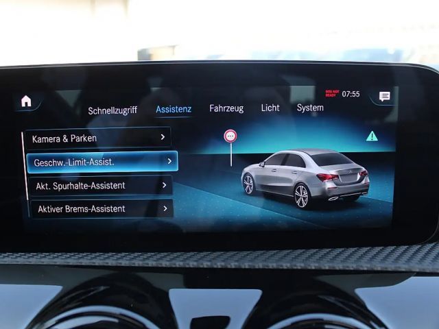 Mercedes-Benz A 180 A 180 d