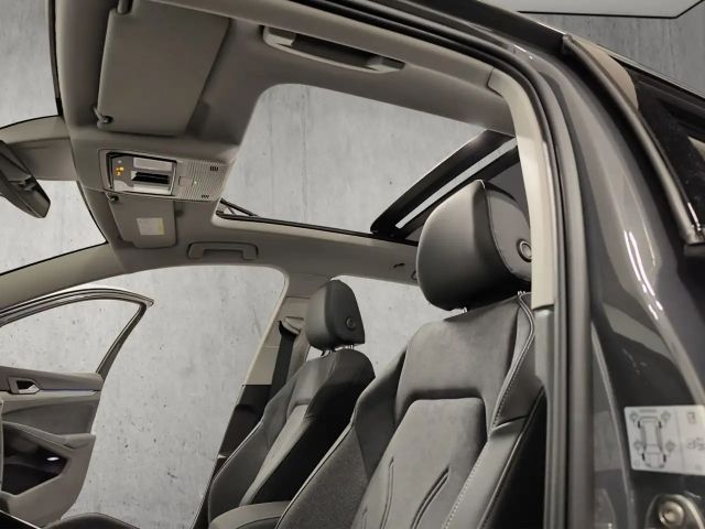 Volkswagen Golf 1.5 TSI DSG Style Variant