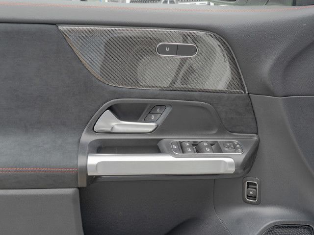 Mercedes-Benz GLB 200 GLB 200 d