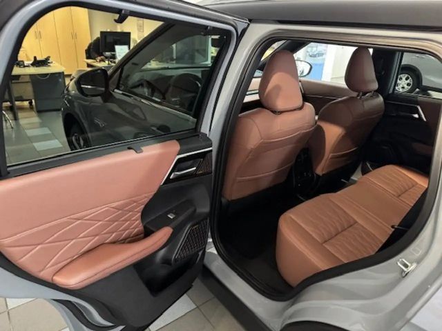 Mitsubishi Outlander 4WD PHEV