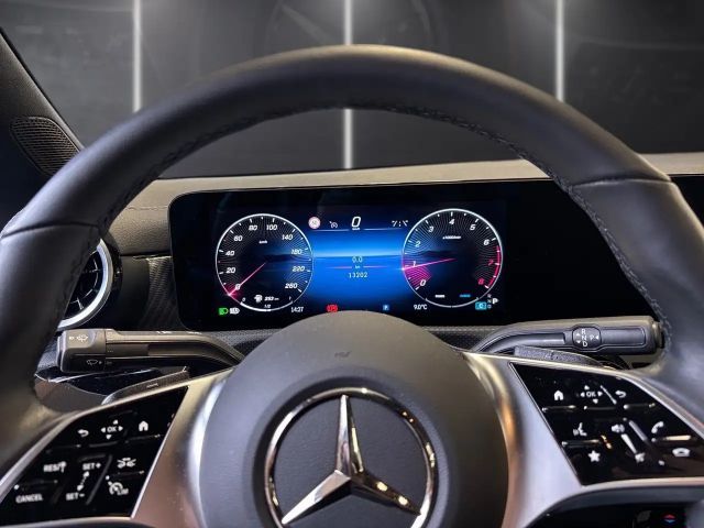 Mercedes-Benz CLA 180 Coupé