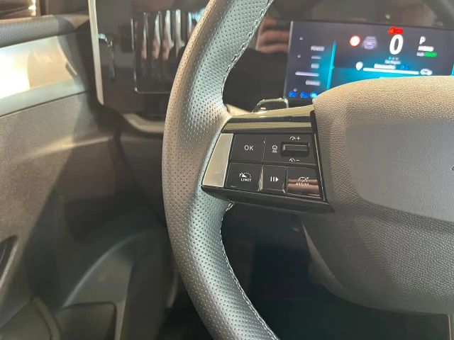 Opel Astra Hybrid Innovation