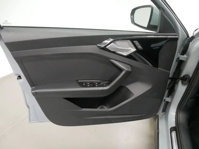 Audi A1 30 TFSI Allstreet