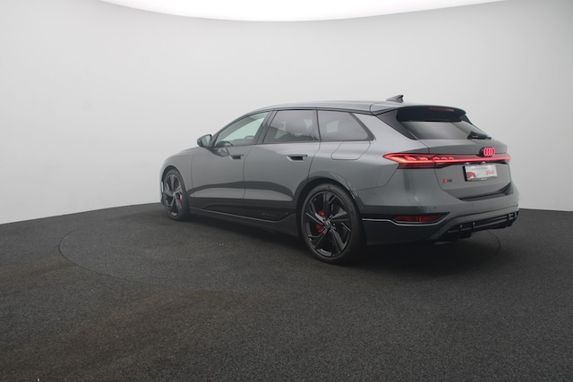 Audi A6 e-tron Avant Quattro