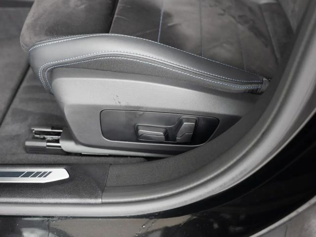 BMW 120 120i M-Sport Sedan