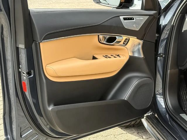 Volvo XC90 AWD Dark Ultimate
