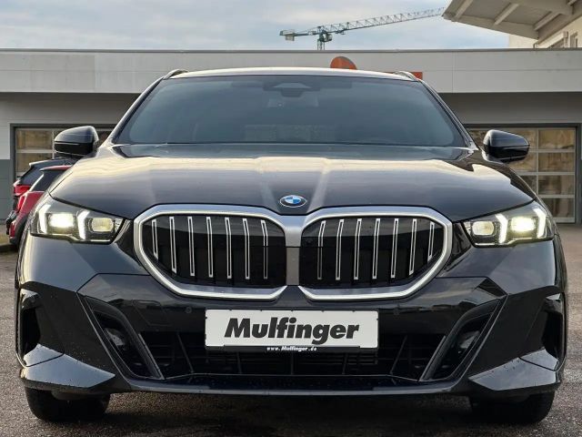 BMW 520 520d M-Sport Touring xDrive