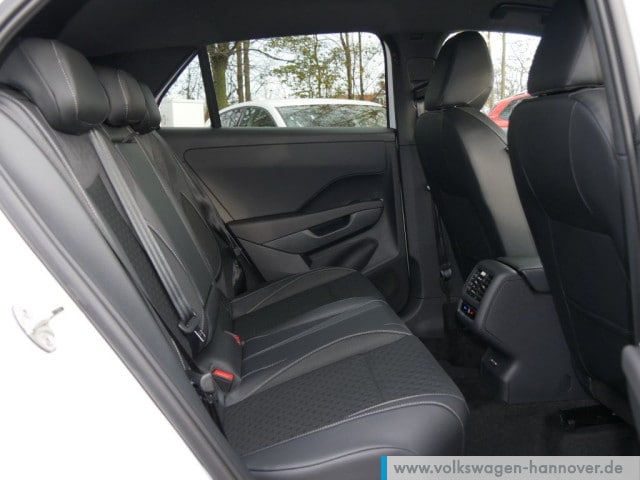 Volkswagen T-Roc 1.5 eTSI DSG IQ.Drive R-Line