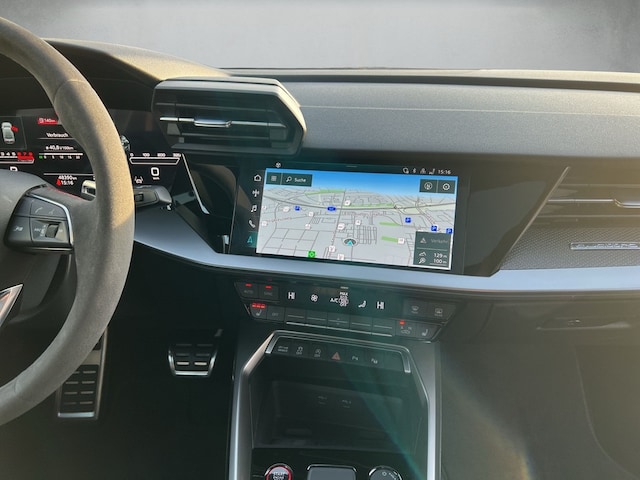 Audi RS3 Quattro S-Tronic Sedan